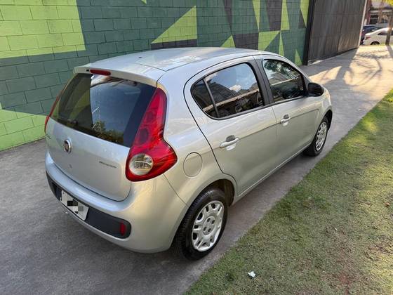 FIAT PALIO 1.0 MPI ATTRACTIVE 8V FLEX 4P MANUAL FIAT PALIO 1.0 MPI ATTRACTIVE 8V FLEX 4P MANUAL